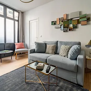 Guestready - Magnifique Appt Au Sud De Pigalle Parijs